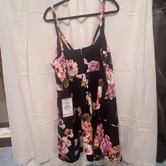 NWT! Speechless, Navy & Blush Floral Dress. Size 20. - Picture 3 of 3